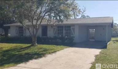 Main picture of 20183 Gladstone Ave