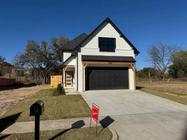 Main picture of 1102 E Delmar Pl