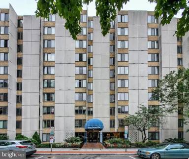 Main picture of Towne Terrace West