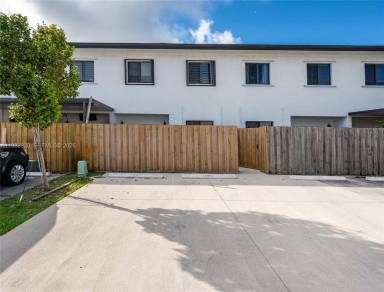 Main picture of 13353 SW 250th Ter