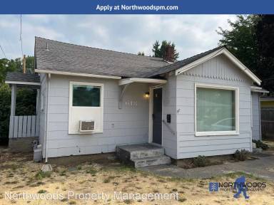 Main picture of 618 SE M St