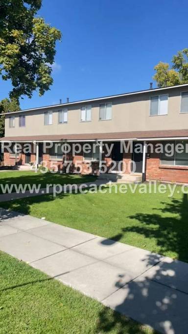Main picture of 545 W Center St