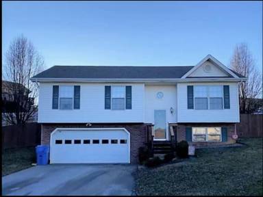 Main picture of 1121 Meadow Creek Ln