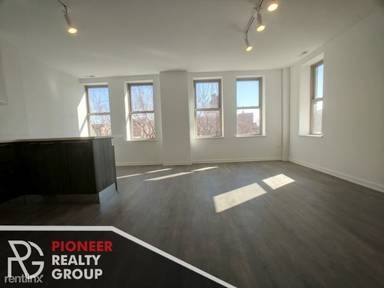 Main picture of 940 Winona