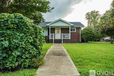 Main picture of 35 N Garden Cir