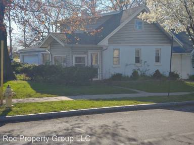 Main picture of 559 Westfield St