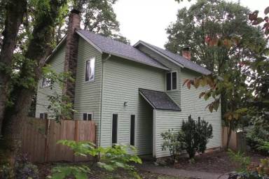Main picture of 1350 Parrish St