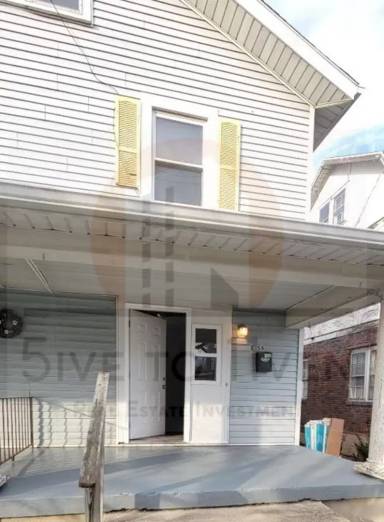 Main picture of 59 E Hillcrest Ave