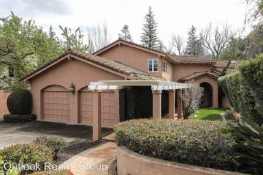 Main picture of 922 Lundy Ln