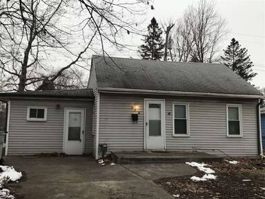 Main picture of 326 W Granet Ave