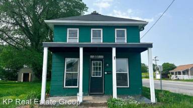 Main picture of 201 E Mill St