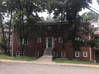 Main picture of 31-1 Huguenot Street