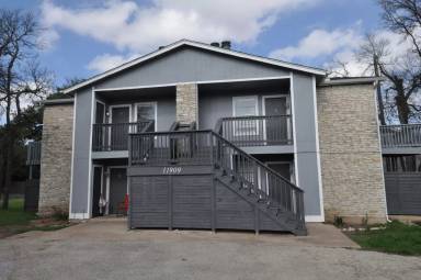 Main picture of 11909 Alpheus Ave