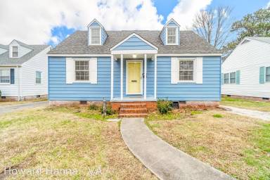 Main picture of 9613 Selby Pl