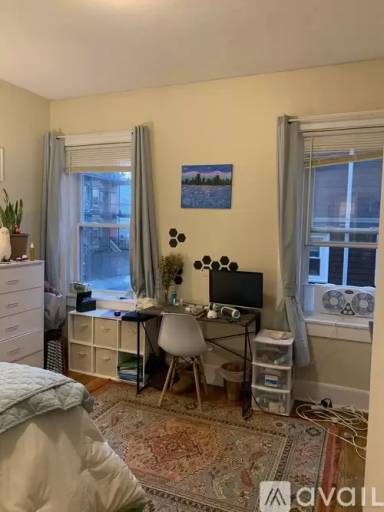 Main picture of 1193 Commonwealth Ave
