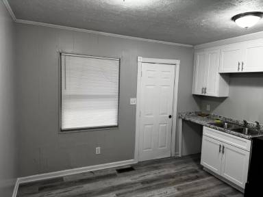 Main picture of 635 Aubrey Dr