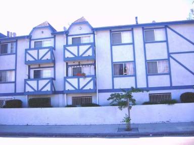 Main picture of 5554 Carpenter Ave