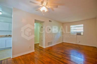 Main picture of 44 Delta Place - 03 - R