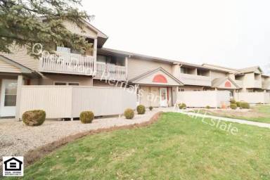 Main picture of Castlewood Apartments