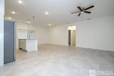 Main picture of 8713 SW 138th St