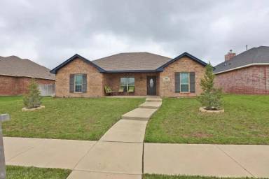 Main picture of 8104 Knoxville Dr