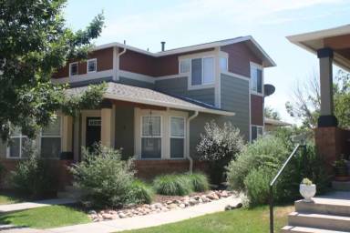 Main picture of 2575 Des Moines Dr