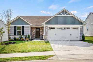 Main picture of 122 Clove Hitch Ln