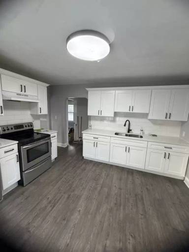 Main picture of 61 Woodlawn St