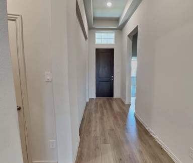 Main picture of 4932 Water Lily Ln
