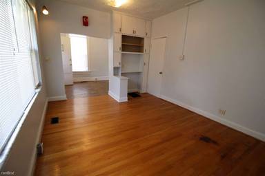 Main picture of 2603 Indianola Ave