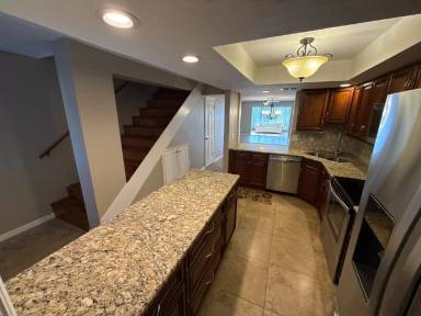 Main picture of 790 E Gilchrist Ct