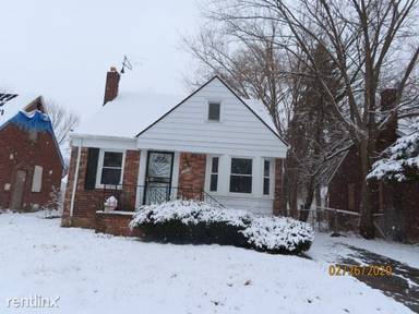 Main picture of 12879 Riad St