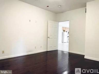 Main picture of 20 N 40th St
