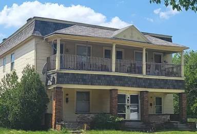 Main picture of 901 N Detroit Ave