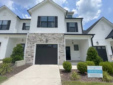 Main picture of 764 Putney Hill Rd