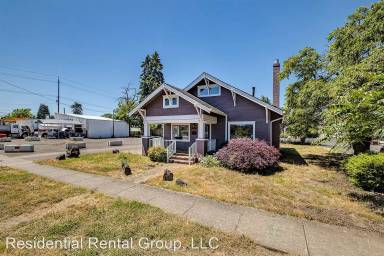 Main picture of 233 SE 6th Ave