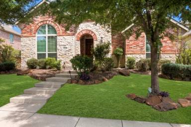 Main picture of 2346 Arezzo Ln