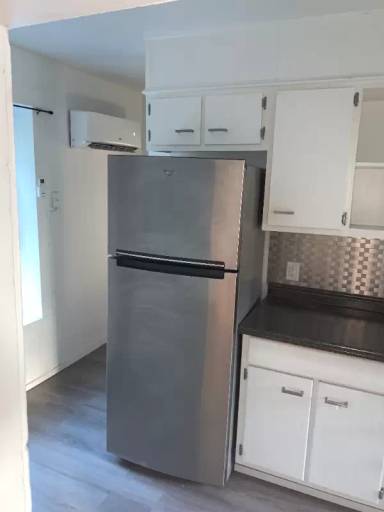 Main picture of 464 Harrison St