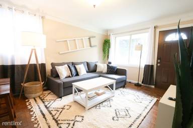 Main picture of Beautiful Home in Great Location