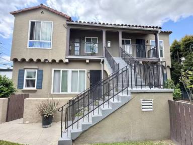 Main picture of 2167 Pine Ave