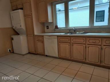 Main picture of 61 Wareham St