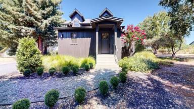 Main picture of 3379 Dry Creek Rd