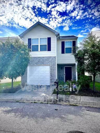 Main picture of 2110 Belmont Cir