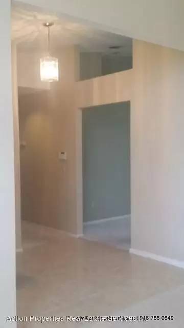 Main picture of 1307 Zinfandel Ct