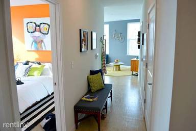 Main picture of 3399 Washington St