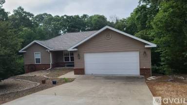 Main picture of 25 Lord Nelson Dr
