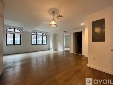 Main picture of 125 Parkside Ave