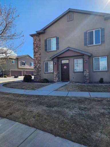 Main picture of Cedar Crossings Townhome