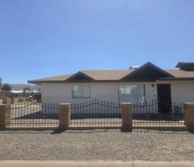 Main picture of 331 W Carson Rd