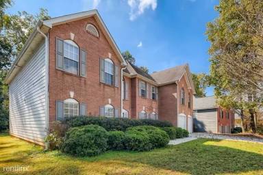 Main picture of 3351 Waldrop Farms Way